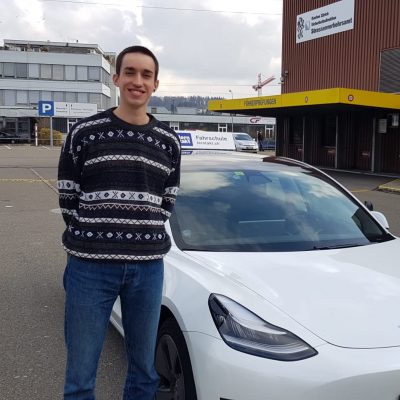 Fahrschule Lerntakt Tesla Model 3 2